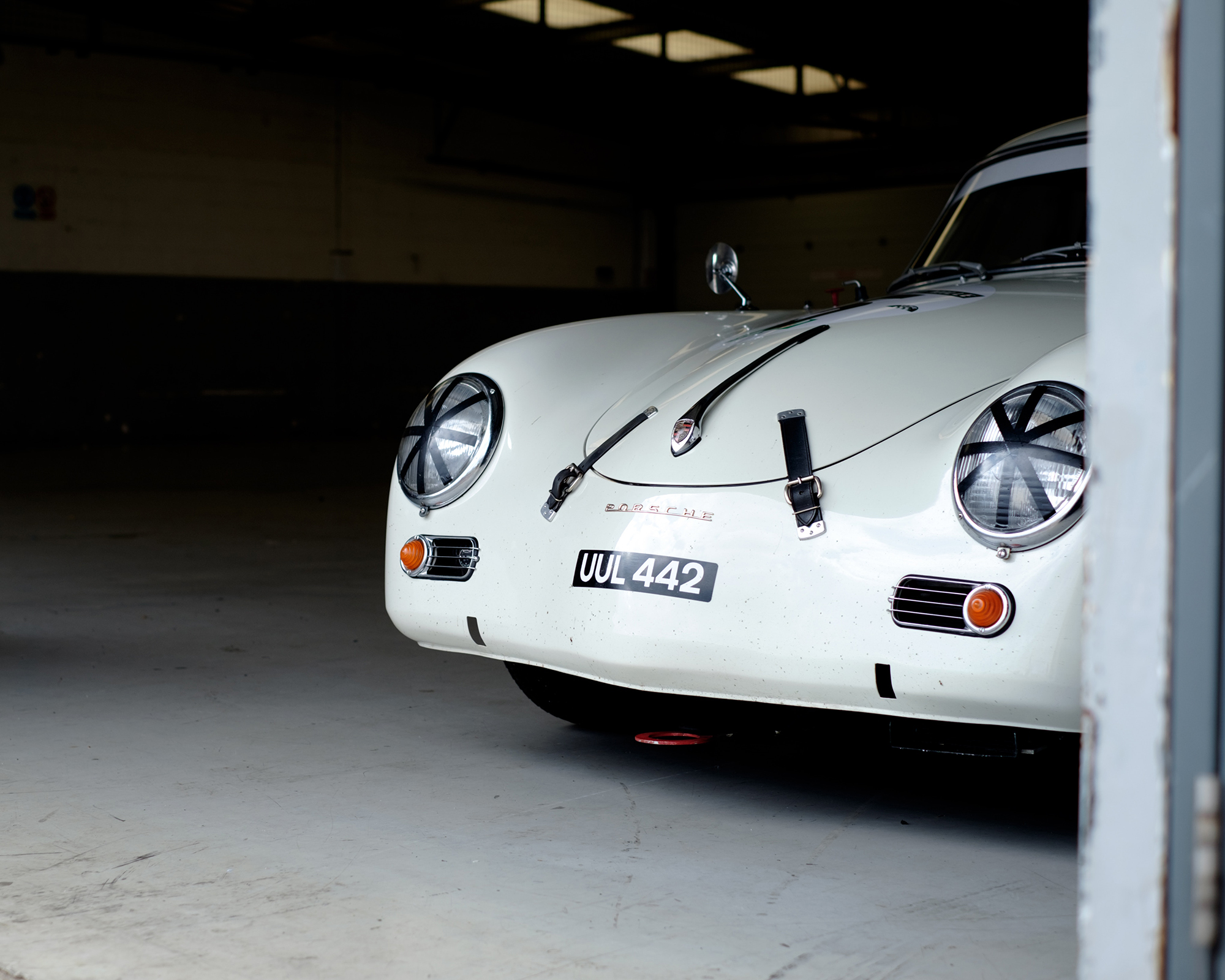 Porsche 356 storage
