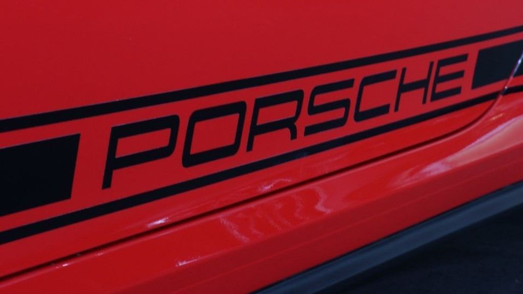 Porsche 911 Turbo S Exclusive GB Edition (17)