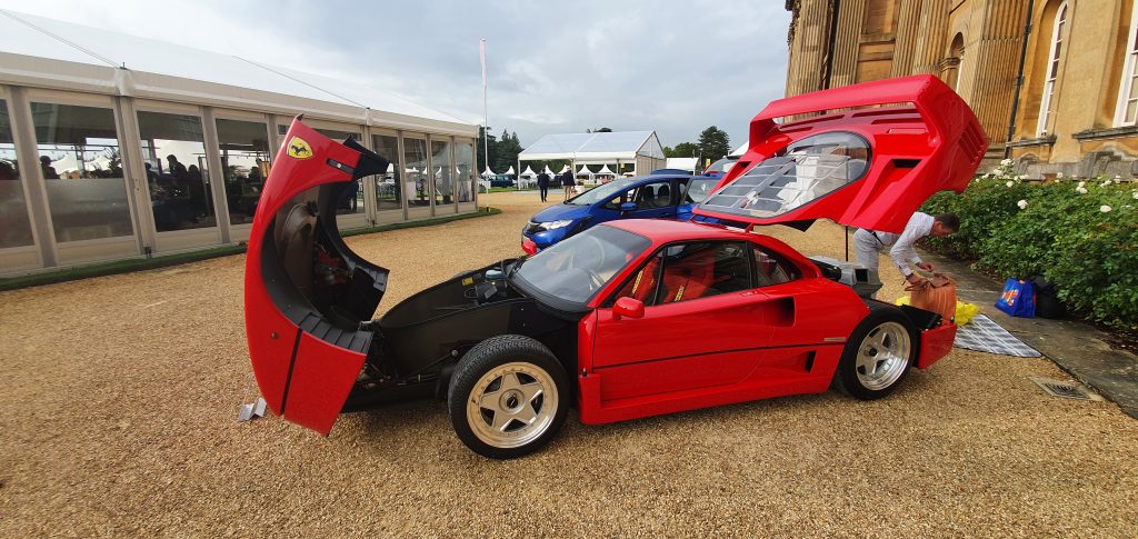 Salon Prive 2020 Ferrari F40